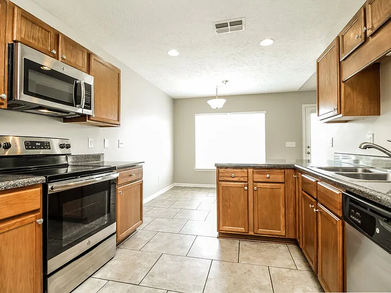 168 Howard Woody Dr — Photo 8