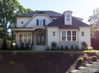 2812 Sandia Dr, Raleigh, NC 27607