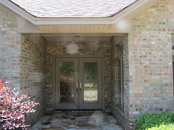5th image of 495 Orion Dr