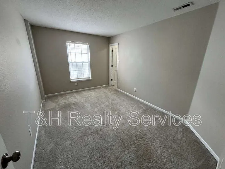 12675 Justice Xing — Photo 14