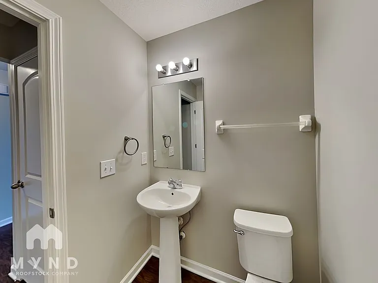 335 Cloverhill Dr — Photo 20