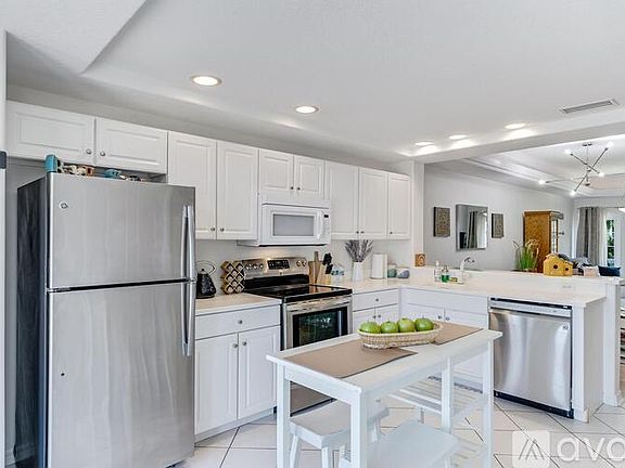 3rd image of 100 Palm Harbor Pkwy APT 23