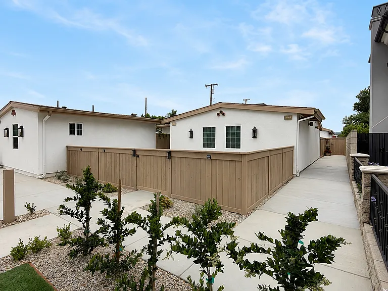 15042 Joycedale St — Photo 27