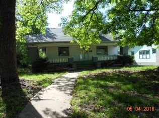 2051 N Broadway Ave, Springfield, MO 65803