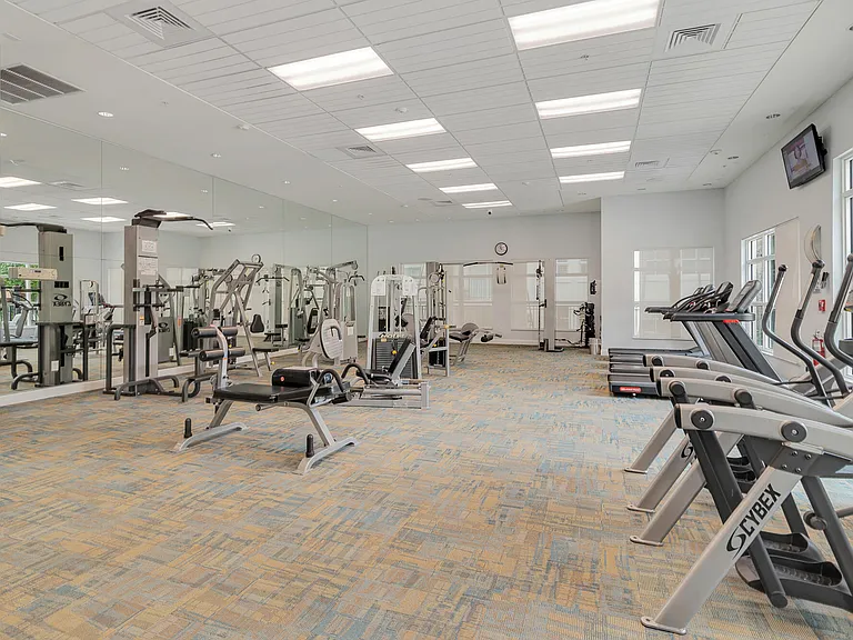 600 S Dixie Hwy #257 — Photo 20