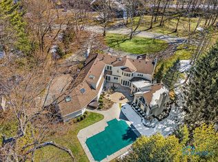 2347 Underhill Rd, Toledo, OH 43615