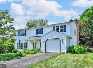 2531 Valley Dr, Lancaster, PA 17603