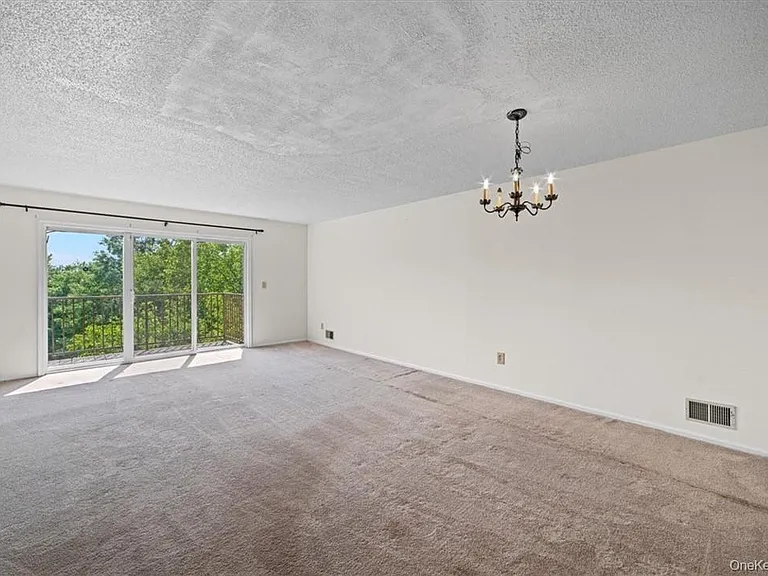 6 Cumberland Ct — Photo 8