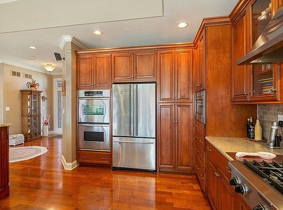 5th image of 13427 S Wood Duck Dr