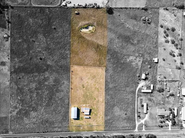 996 Old Tioga Rd, Gunter, TX 75058