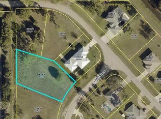 1661 Evalena Ln, North Fort Myers, FL 33917