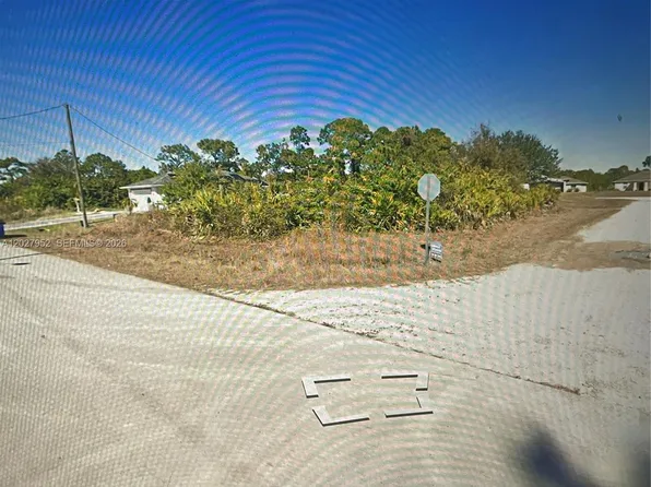 845 Cervantes St E, Lehigh Acres, FL 33974