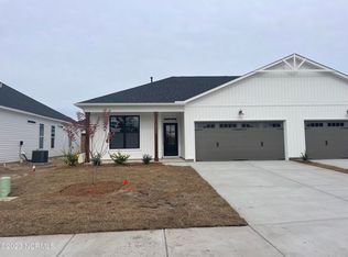 3339 Paragon Poin, Winnabow, NC 28479