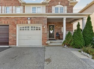 39 Caliper Rd, Brampton, ON L6P3R2