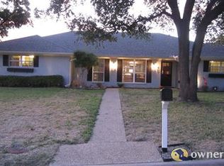 407 Carriage Trl, Rockwall, TX 75087