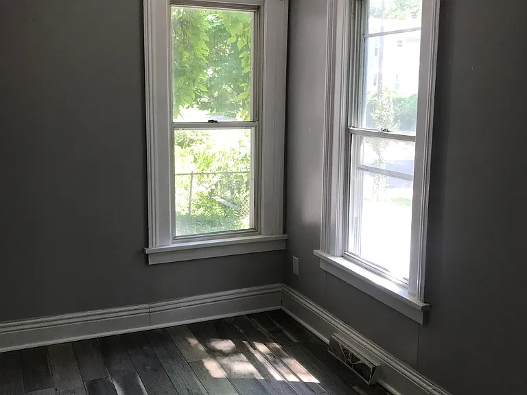 24 Hickory St — Photo 18