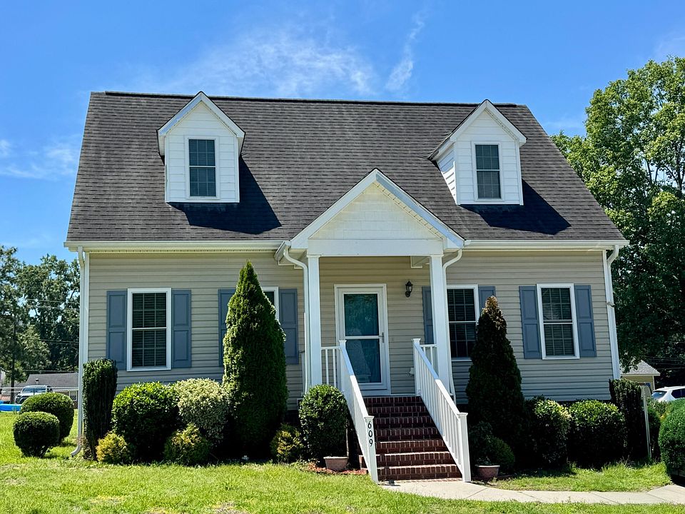 1st image of 609 Haley Drive