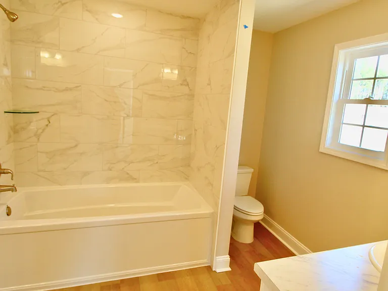 334 Tallulah Bnd — Photo 8