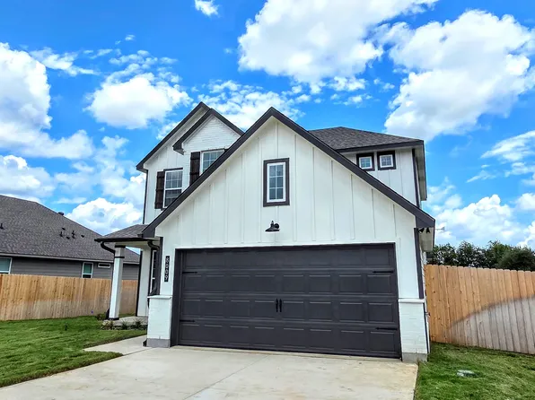 8009 Townsend Dr, Waco, TX 76708