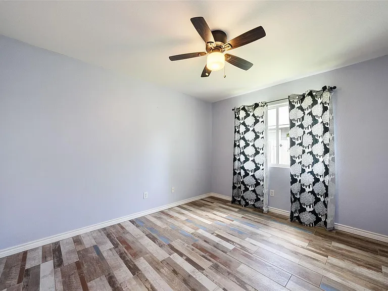 111 Quail Hollow Dr — Photo 12