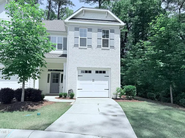 359 Ashton Ridge Ln, Cary, NC 27513