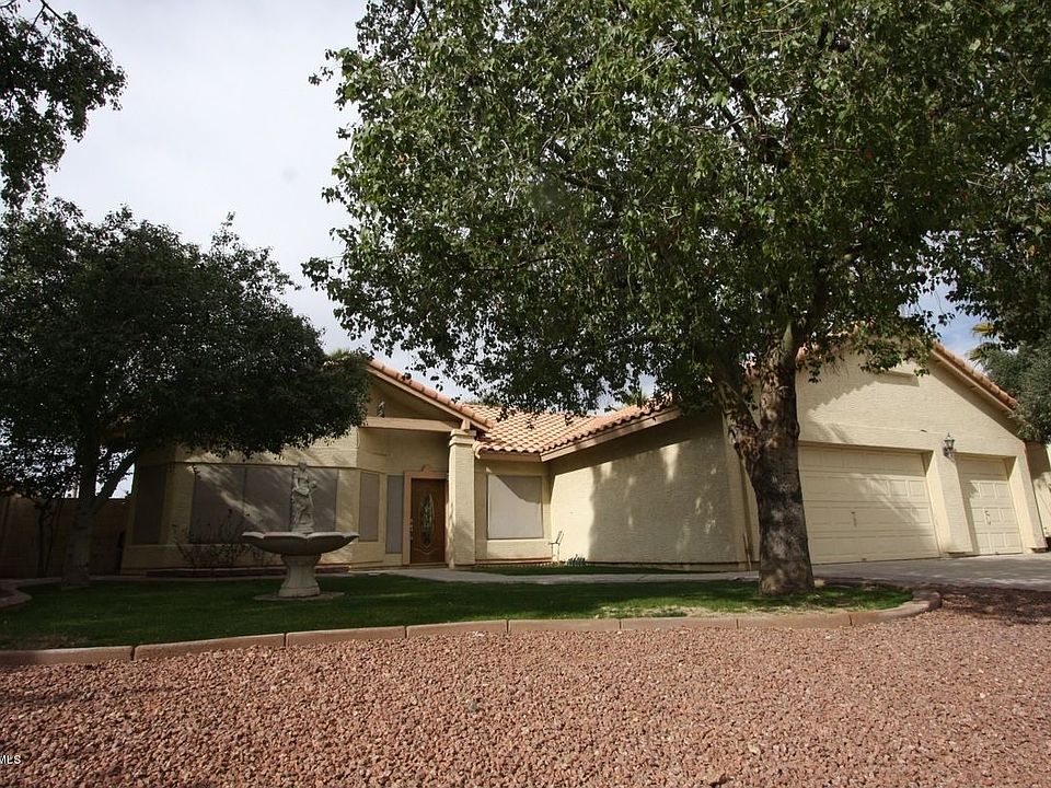 1st image of 3806 N Wintergreen Way