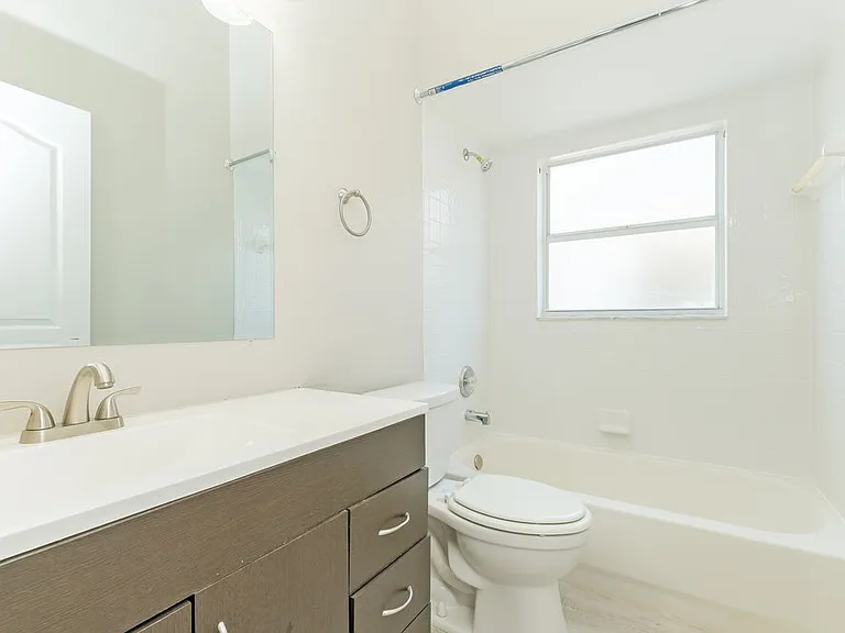 10402 Barnett Loop — Photo 15
