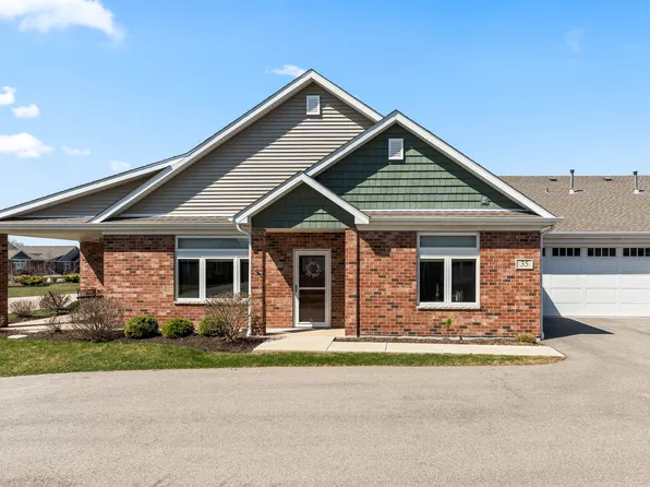 35 Briden Ln #35, Sycamore, IL 60178