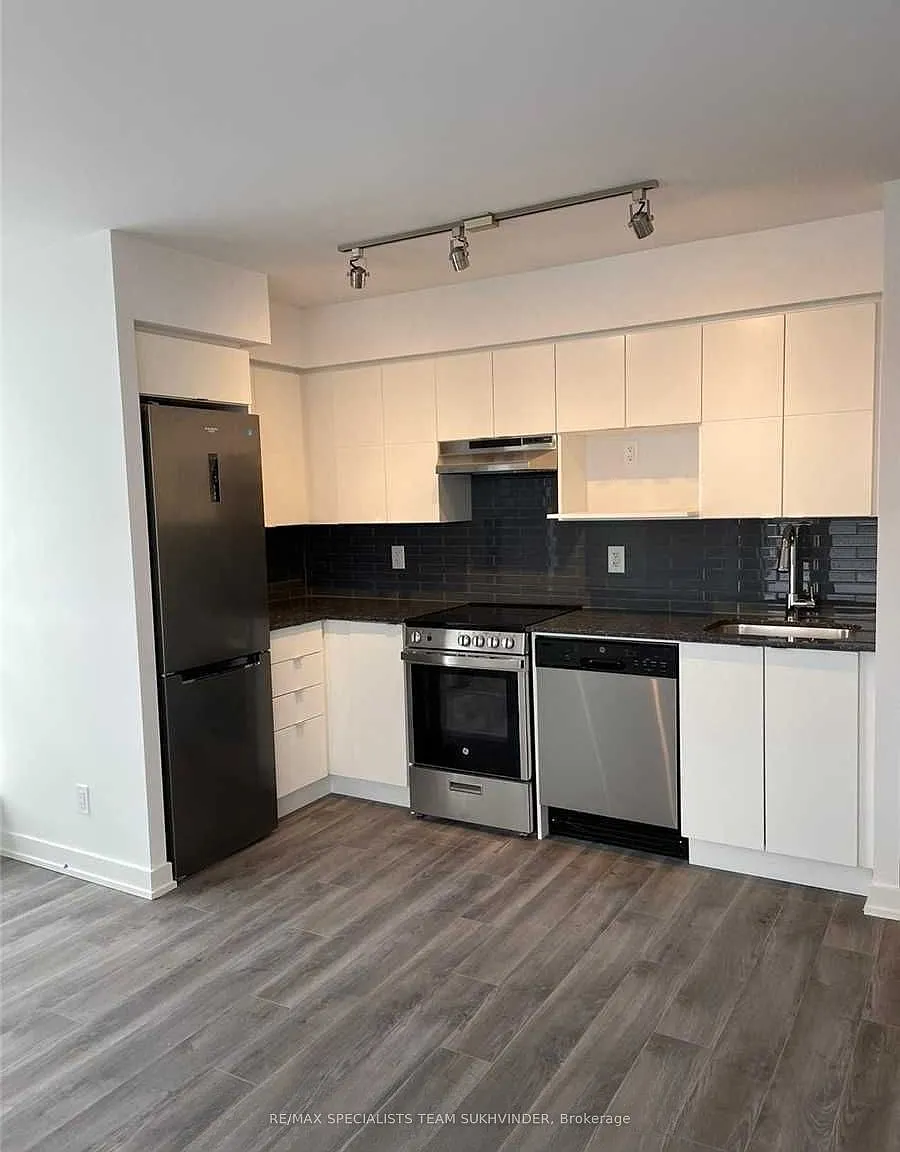 1 bed, $2,000 — Photo 2