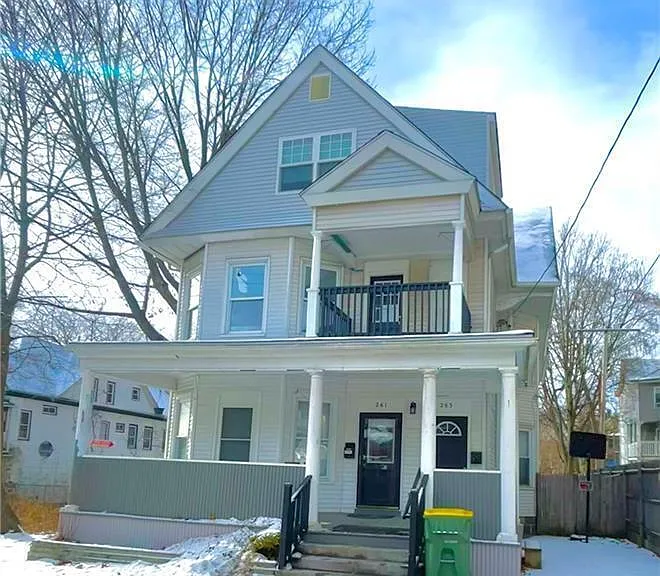 261 Willow St #2 — Photo 1