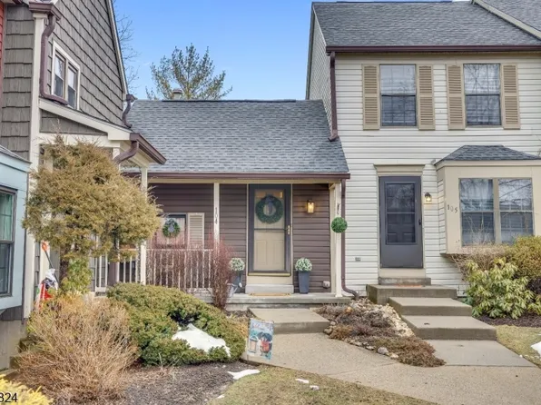 104 Wood Duck Ct, Allamuchy Twp., NJ 07840