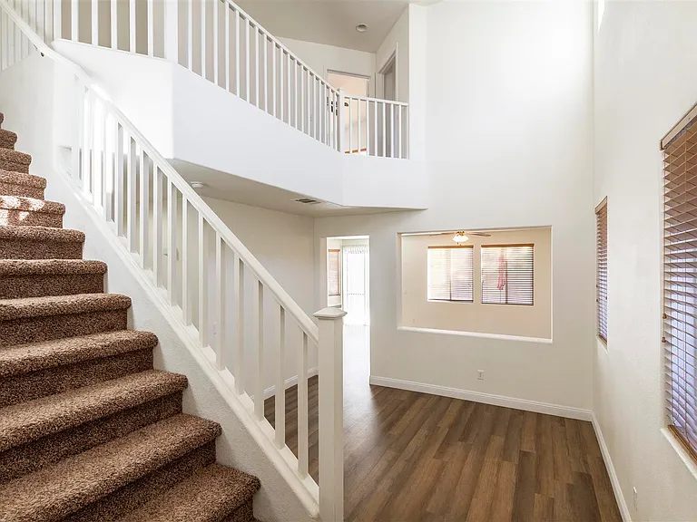 8152 Starling View Ct — Photo 6
