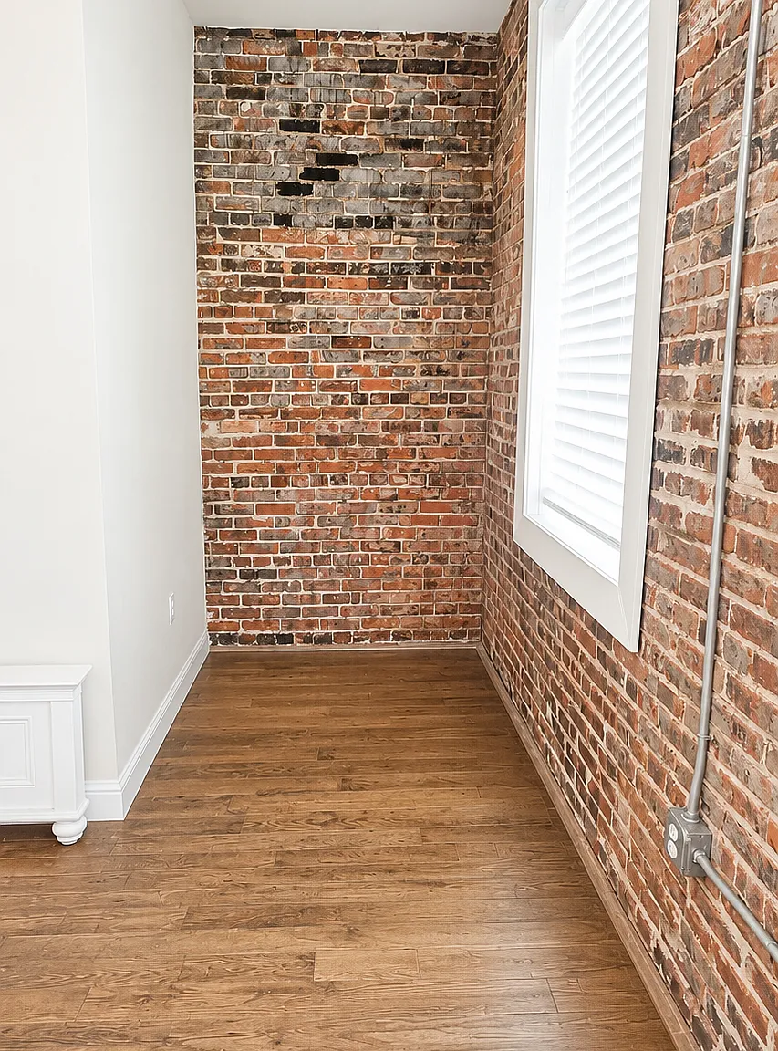 2 bed, 880 sqft, $1,550 — Photo 2