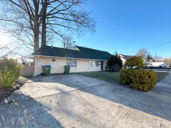 122 Vineyard Rd