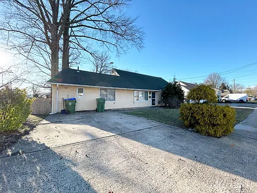 122 Vineyard Rd Photo 1