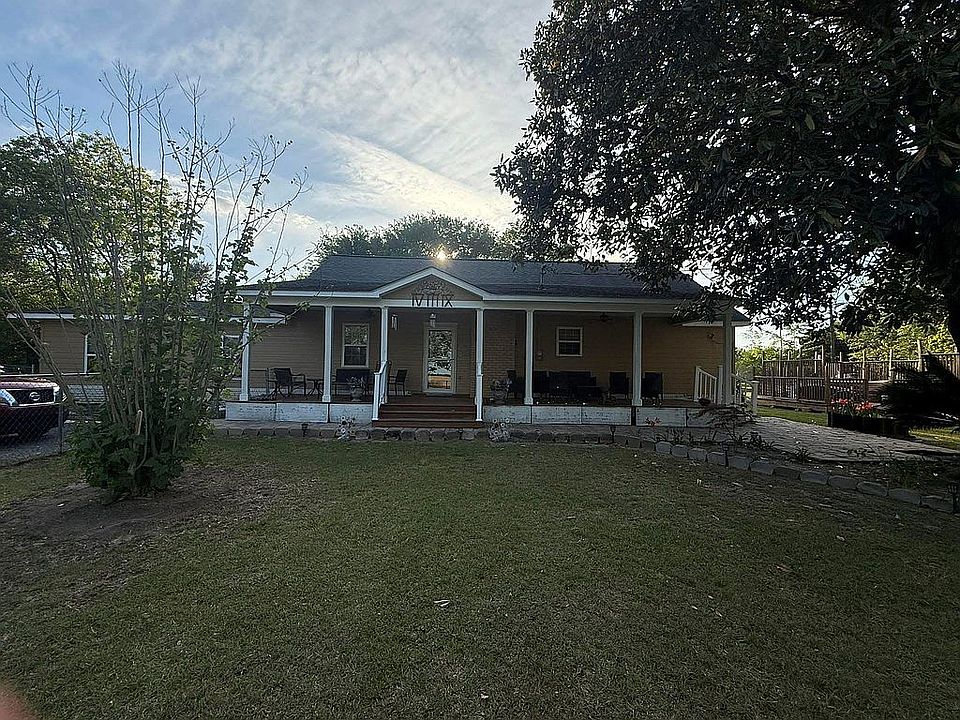 1st image of 439 Poulan Shingler Rd