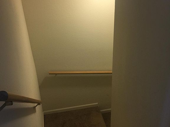 4th image of 327 Rolling Meadow Dr