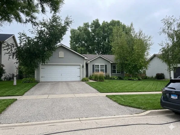 943 Pond Brook Ave, Malta, IL 60150