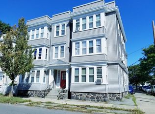121 Johnson St APT 1R, Lynn, MA 01902