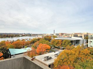 490 M St SW APT W807, Washington, DC 20024