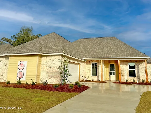 304 Tremont Dr, Florence, MS 39073
