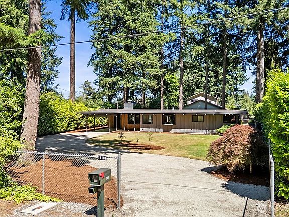 4th image of 11101 Lake Steilacoom Drive SW