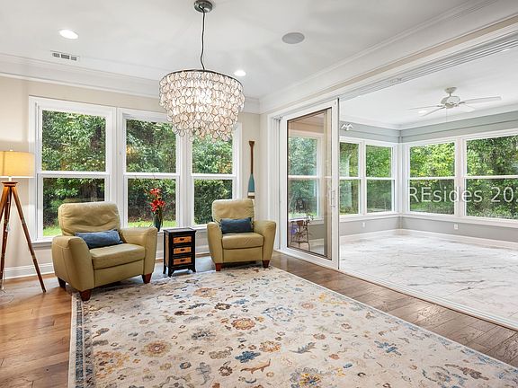 4th image of 6 Ocoee Drive