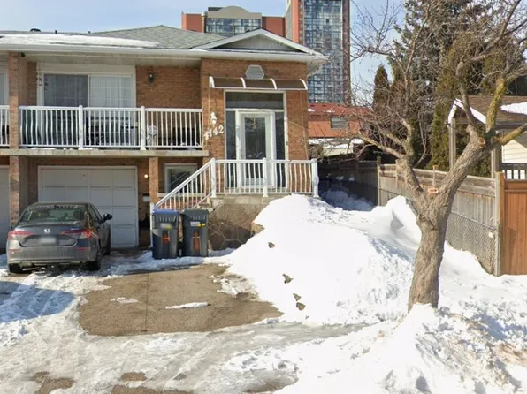 4142 Dursley Cres, Mississauga, ON L4Z 1J7