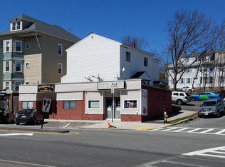 65 Hamilton St, Worcester, MA 01604