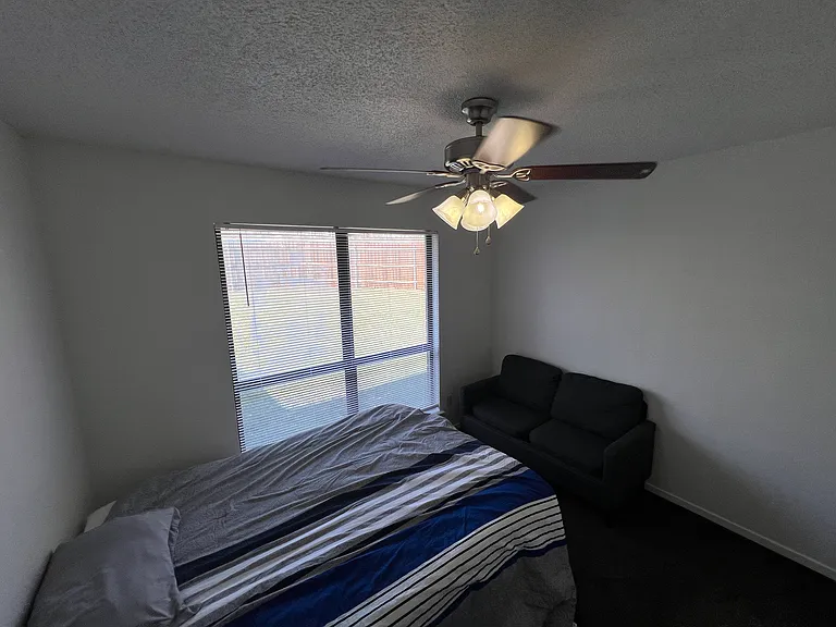 1714B Iris Cir #B — Photo 15