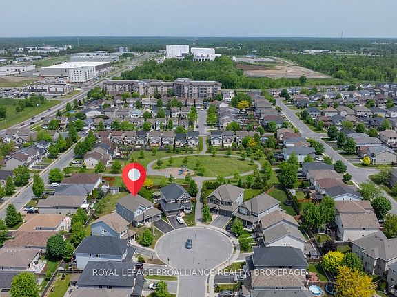2nd image of 561 Savannah Ct