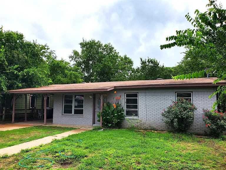 8907 Shepard Dr — Photo 11