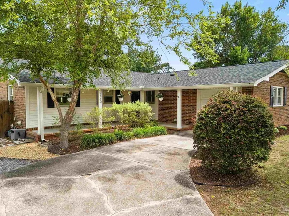 5540 Leesway Blvd, Pensacola, FL 32504