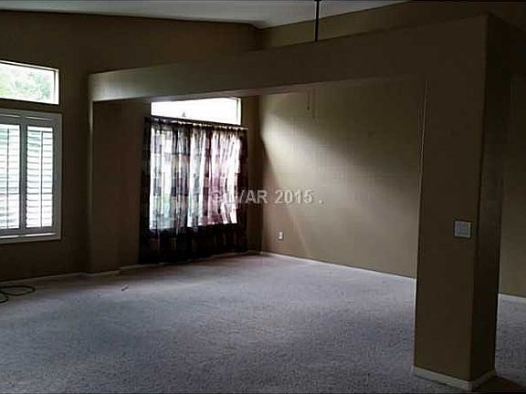 4th image of 7400 Hornblower Ave